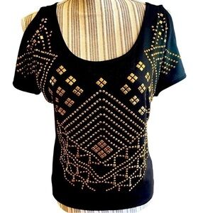 ALMOST Famous Ladies Top, Size Small, Short Sleeve, Cold Shoulder, Back Detail